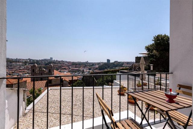 Tmh Virtudes Apartment Porto Bagian luar foto